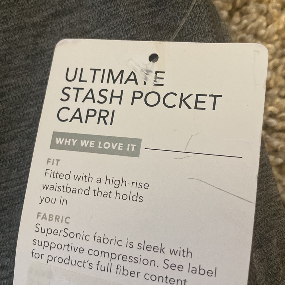Athleta Ultimate Stash Pocket Capri - Picture 2 of 4